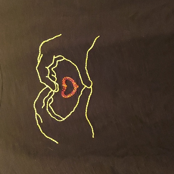 Women's CAbi top - Picture 2 of 10